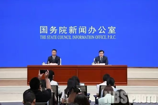 国家统计局新闻发言人就2025年5月份国民经济运行情况答记者问